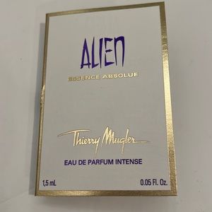 Theirry mugler alien essence absolue .05Oz